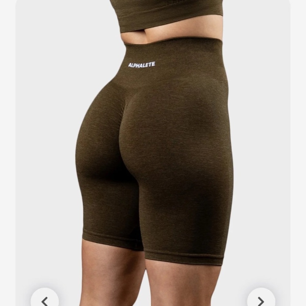 Alphalete Biker Short